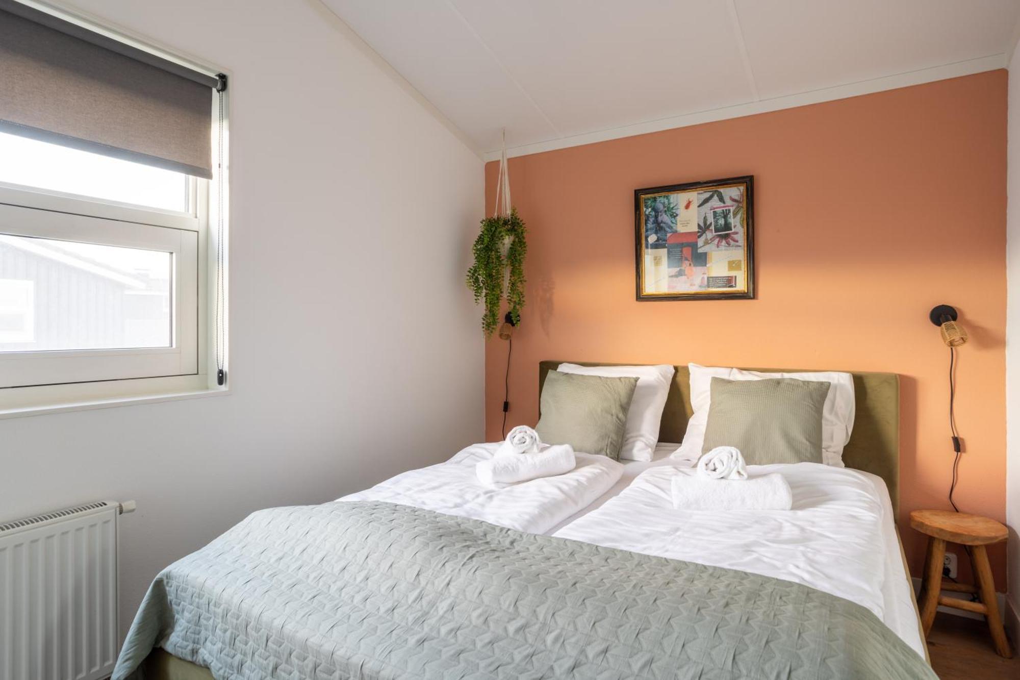 Waterpark Oan 'E Poel Bij Sneekermeer Terherne Zimmer foto